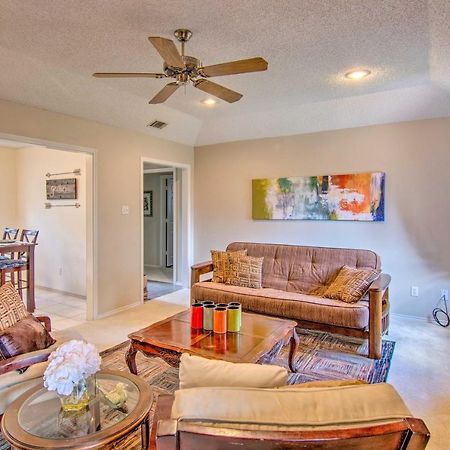 Lubbock Home With Deck And Yard - 8 Miles To Ttu! Екстериор снимка