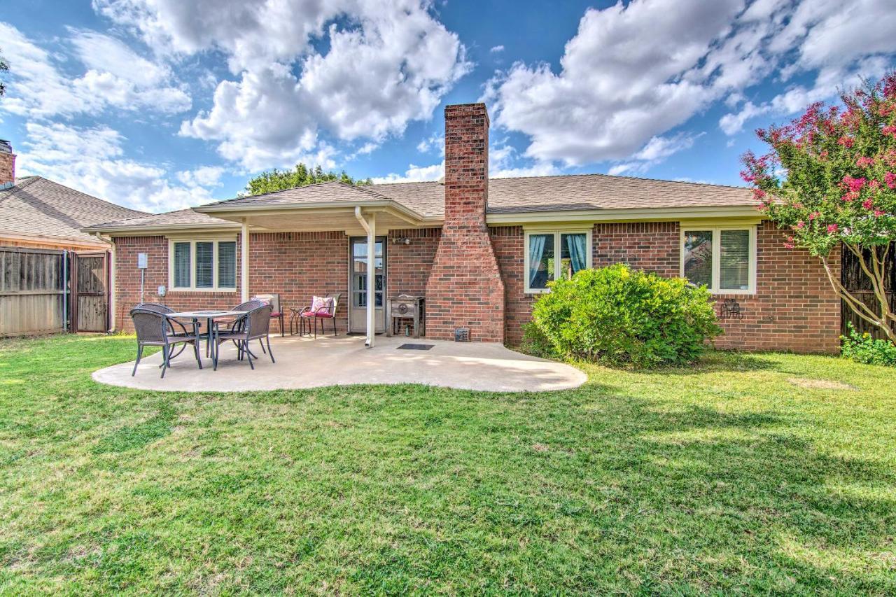 Lubbock Home With Deck And Yard - 8 Miles To Ttu! Екстериор снимка